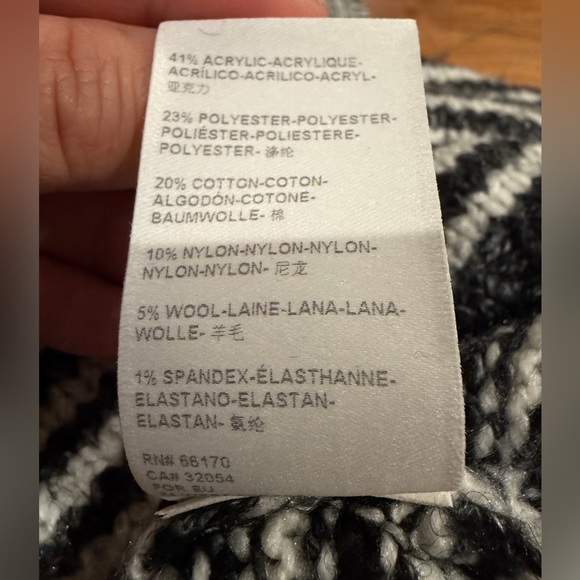 Anthropologie Women’s Black & White Striped crewneck Sweater Size XS - Picture 10 of 10